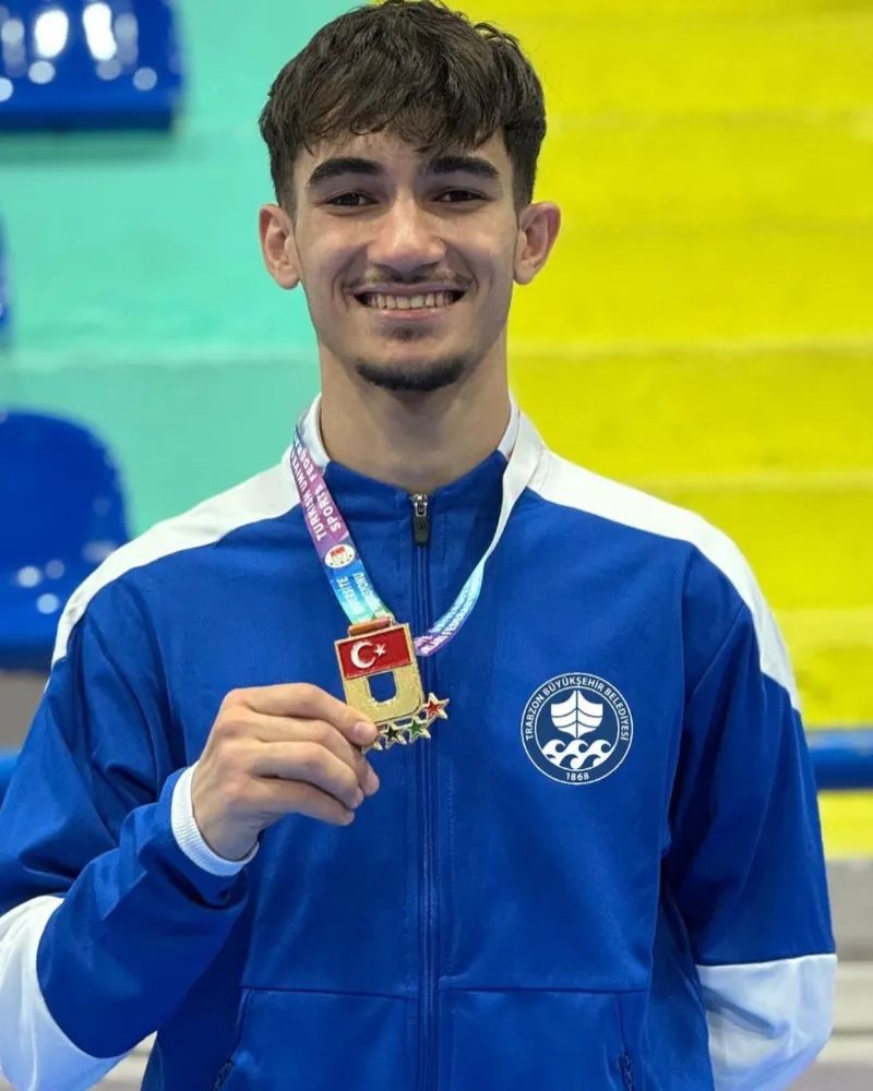 Trabzonlu Taekwondocu Emir Can Kaya’dan Türkiye Şampiyonluğu