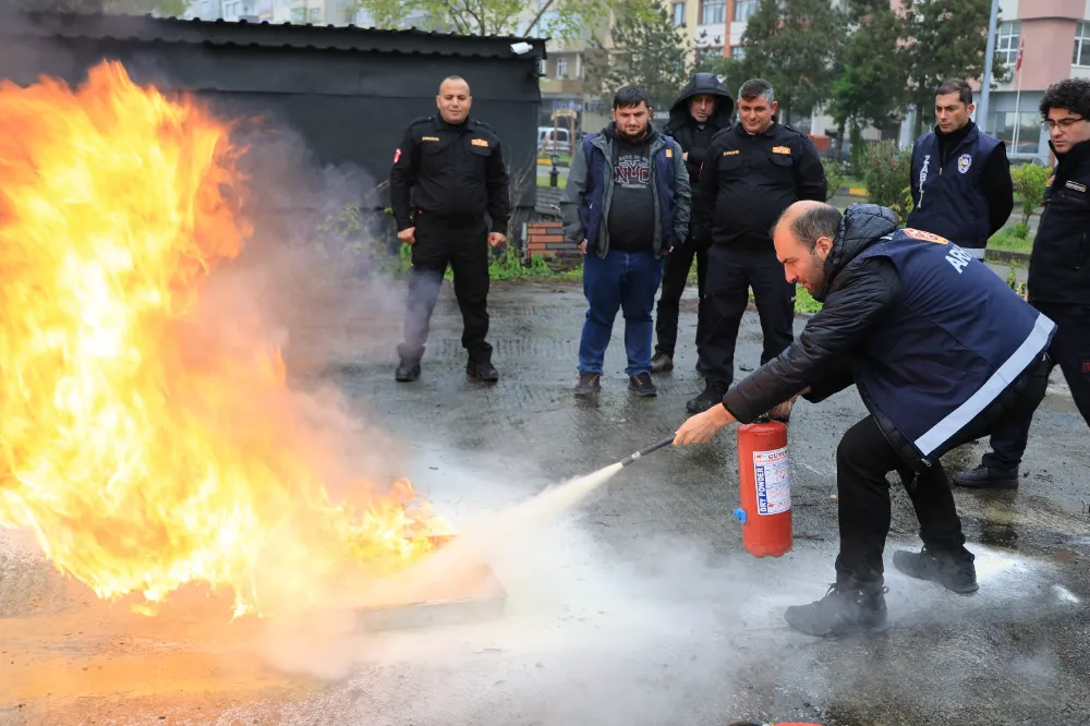 Arhavi Belediyesi Personeli İtfaiye Sertifikalarını Aldı