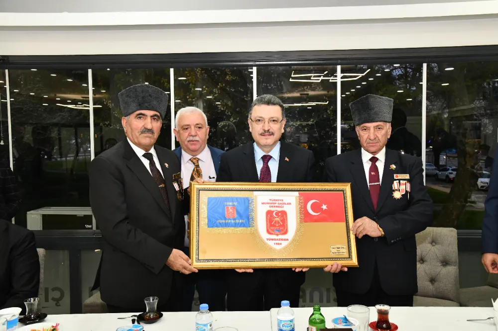 BAŞKAN GENÇ: GAZİLERİMİZ İÇİN NE YAPSAK AZDIR