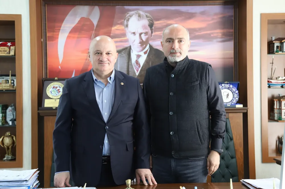 Artvin Milletvekili Uğur Bayraktutan