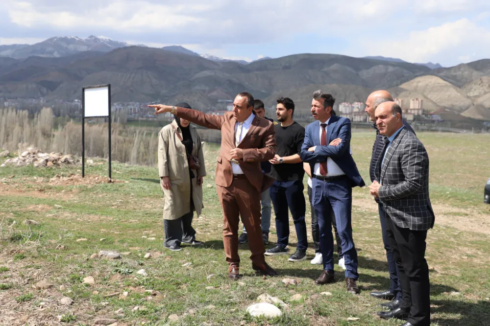 Narman Belediye Başkanı, Cezaevi Müdürü ile iş birliği fırsatlarını görüştü.