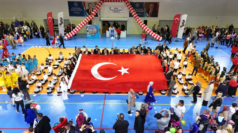 Arhavi’de 23 Nisan Ulusal Egemenlik ve Çocuk Bayramı Coşkuyla Kutlandı