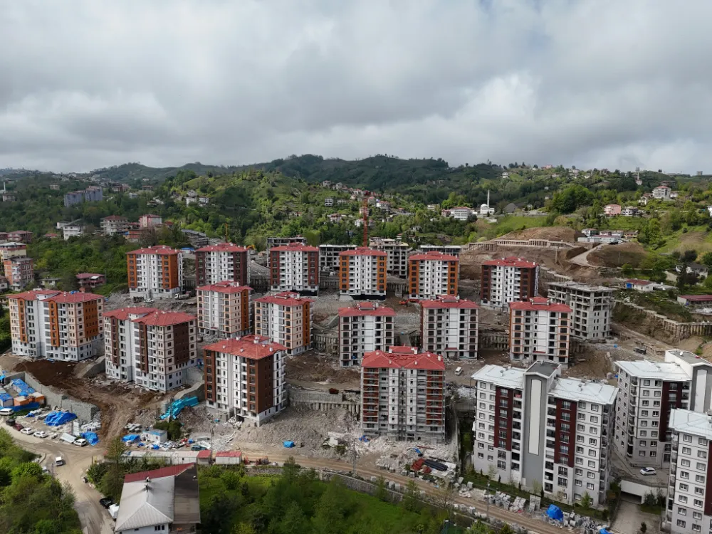 Rize’de Yağlıtaş Kentsel Dönüşüm Projesi Tüm Hızıyla Sürüyor