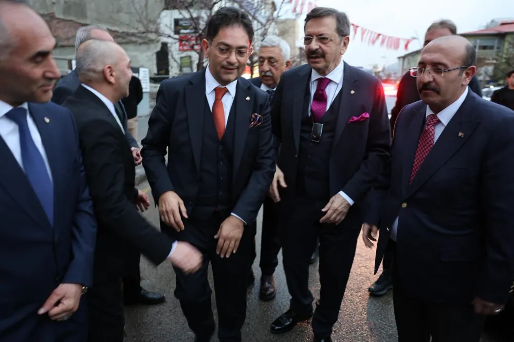 TOBB Başkanı Hisarcıklıoğlu’ndan Erzurum Ticaret Borsası’na Ziyaret