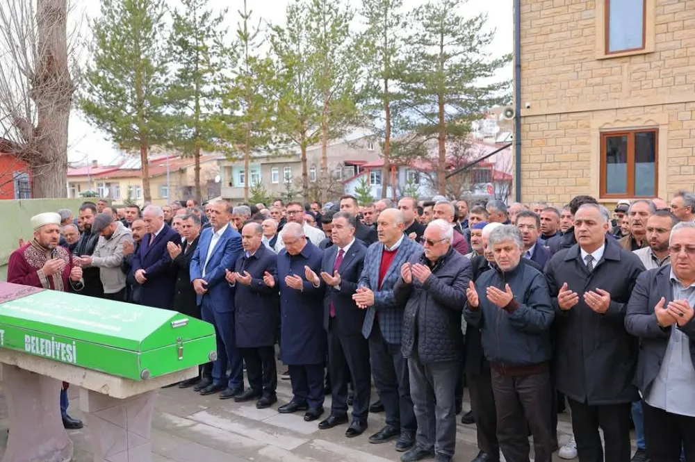 Bayburt’ta Ramiye İmaç Son Yolculuğuna Uğurlandı
