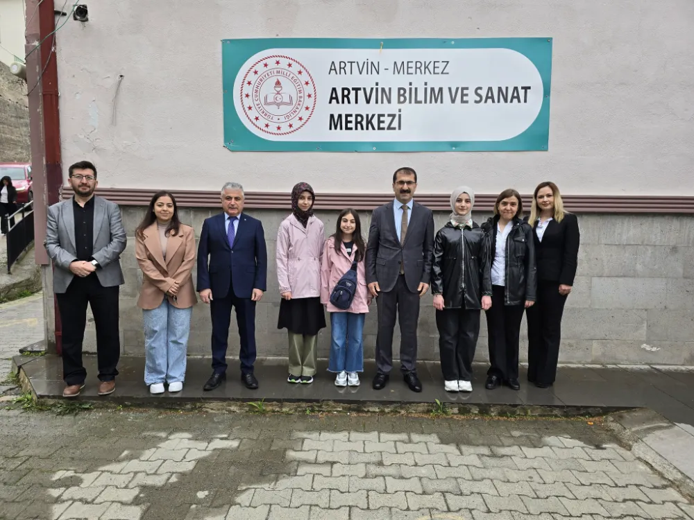 Artvinli Öğrenciler,TÜBİTAK Bölge Sergisi’ne Uğurlandı