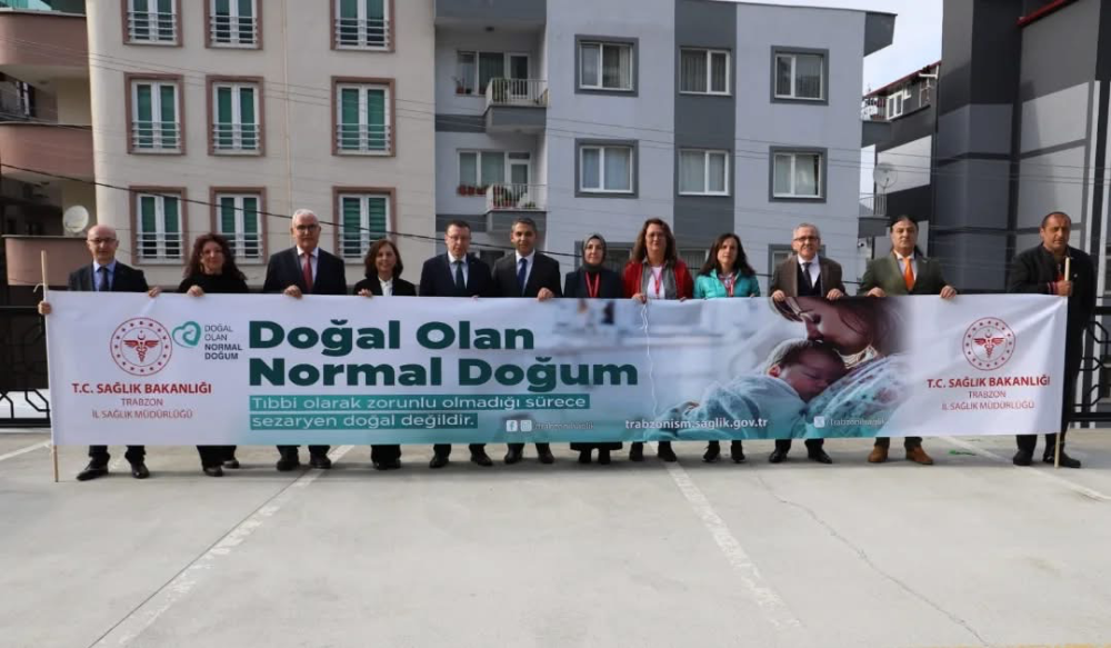Trabzon İl Sağlık Müdürlüğü, Sağlıklı Hayat Merkezini Ziyaret Etti
