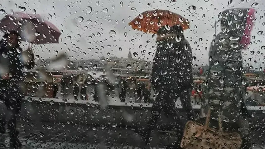 MGM 4 bölgeyi saat vererek uyardı: Şiddetli yağış ve kuvvetli rüzgara dikkat