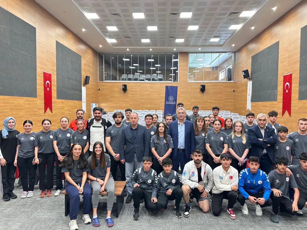 Eski Vali ve Milletvekili Celalettin Güvenç, Erzurum’da TOHM ve SEM Sporcularıyla Buluştu
