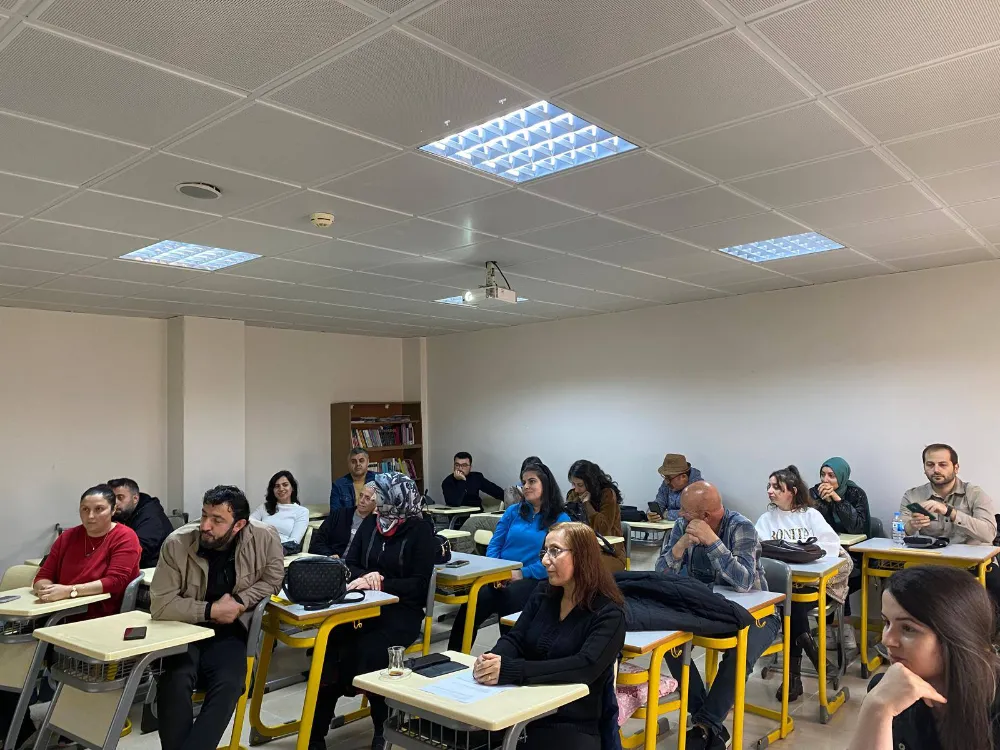 Artvin İl Milli Eğitim Müdürlüğü’nden Açık Uçlu Madde Yazma ve Ölçme Değerlendirme Semineri