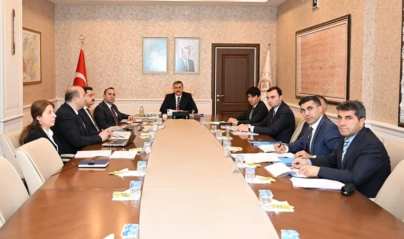 Erzurum’da İlçe Vakıfları Performans Karnesi Toplantısı Gerçekleştirildi