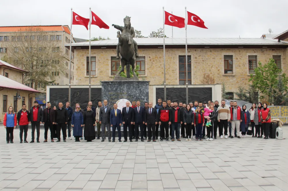 Bayburt’ta Gençlik Haftası Etkinlikleri Coşkuyla Başladı