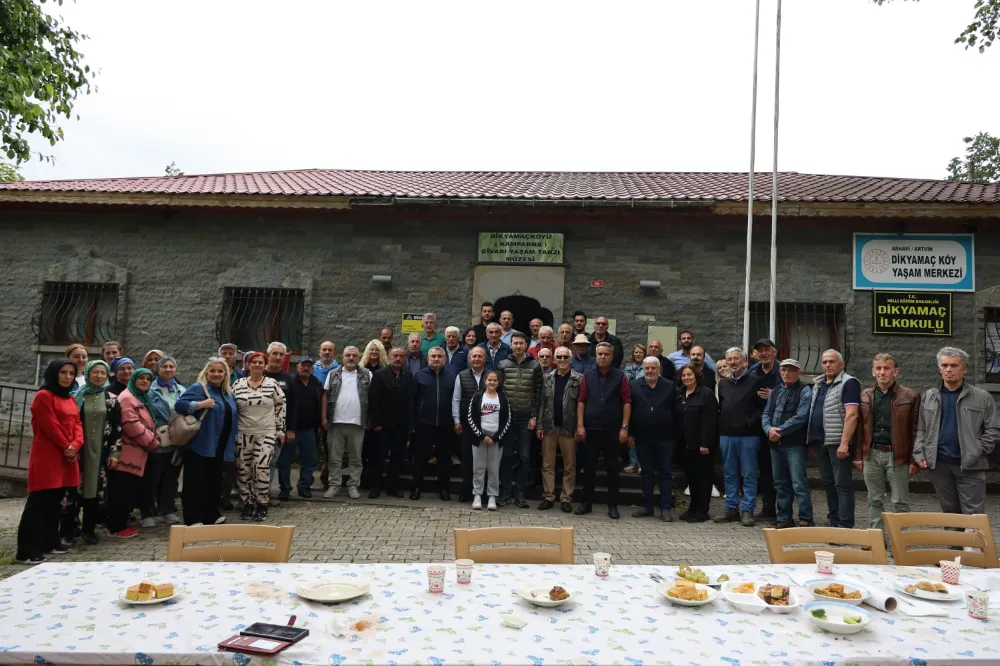 Arhavi Dikyamaç Köyü’nde İlk Kez Burği Festivali Düzenlendi