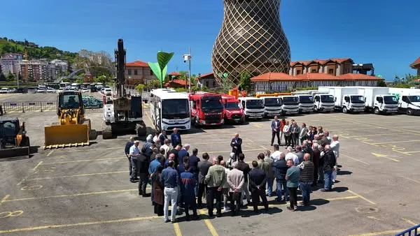Rize Belediyesi 24 Yeni Makine ve Aracı Bünyesine Katmayı Sürdürüyor