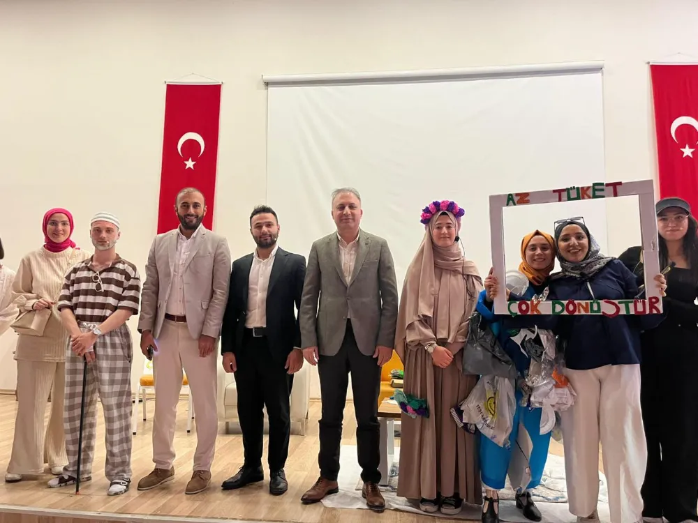 Çöpler Geldi Kapımıza Tiyatrosu Çayelinde Öğrencilerle Buluştu