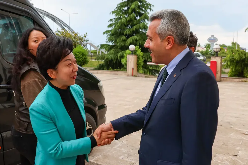 Rize ile Jingdezhen Arasında Kültürel Köprüler Kuruluyor