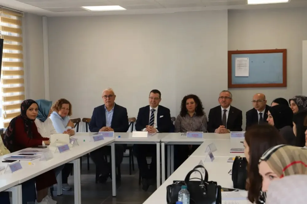 Trabzon’da Sağlık Personeline Temel Yenidoğan Bakım Eğitimi Başladı