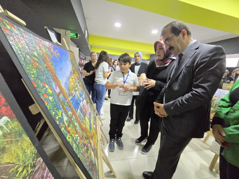 Artvinde Puzzle ve Tasarım Sergisi Açıldı