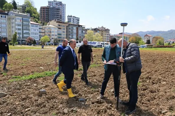 Arhavi Belediyesi’nden Sosyal Tesis ve Çocuk Oyun Parkı Projesi