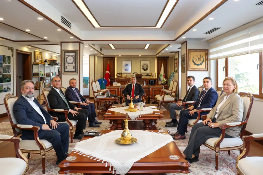 Rize Valisi İhsan Selim Baydaş’a Protokol ve Sivil Toplumdan Ziyaret
