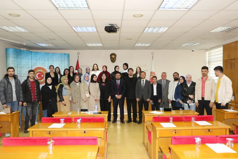 Rize İl Genel Meclisi, RTE Üniversitesi Öğrencilerini Ağırladı
