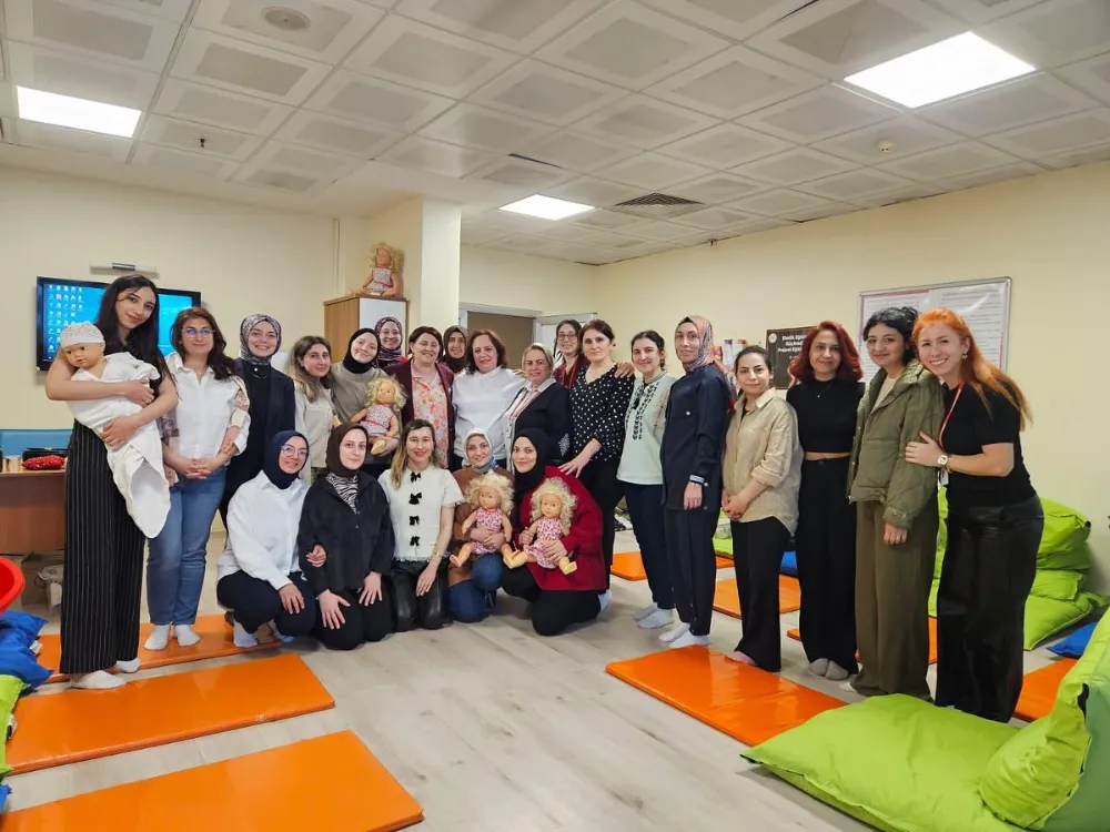Rize’de Doğum Hizmetlerinde Kaliteyi Artıracak Eğitim Programı Başladı
