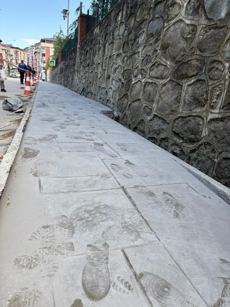 Yomra Belediyesi’nden Kaldırım Çalışmalarıyla İlgili Önemli Uyarı