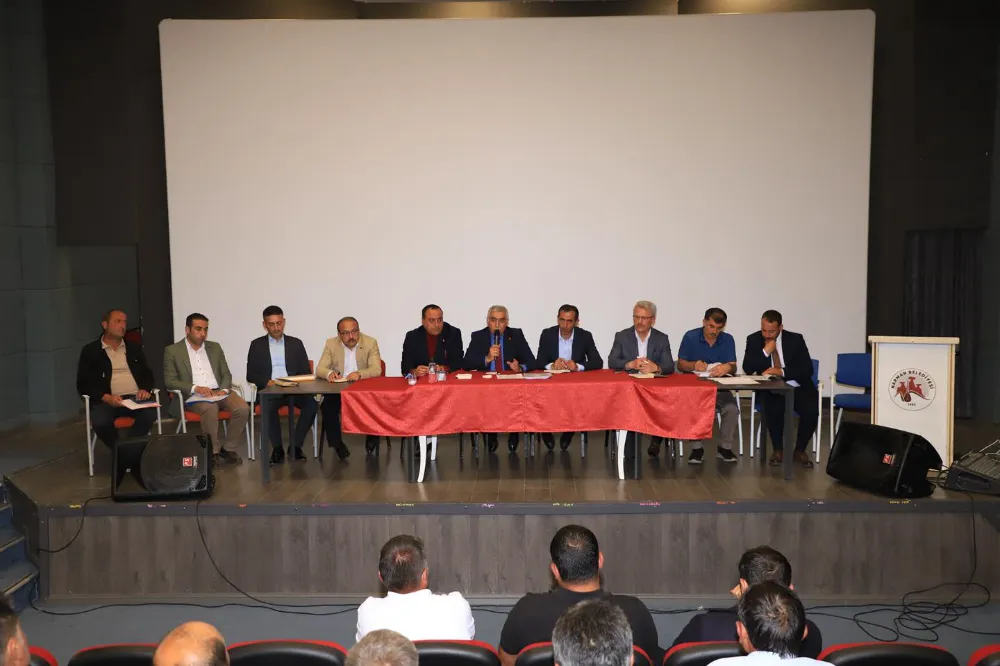 Erzurum Belediyesi, muhtarlarla buluşarak yerel hizmetleri güçlendirmeyi hedefliyor