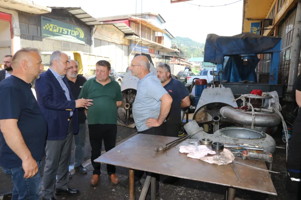 Başkan Rahmi Metin’den Sanayi Sitesi Esnafına Ziyaret