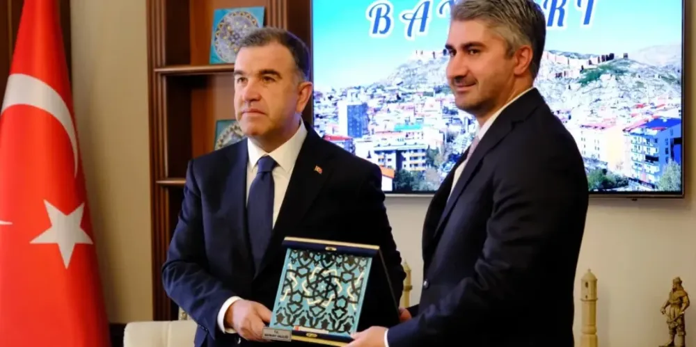 Bayburt’a gelen Bakan Yardımcısı Tarıkdaroğlu sosyal hizmet projelerini inceledi