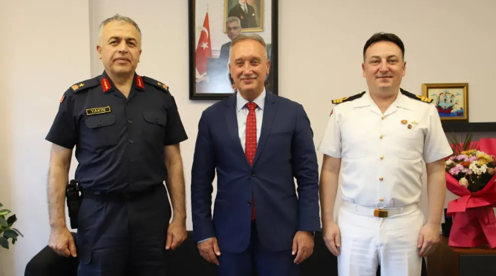 Trabzon İl Sağlık Müdürü Dr. Mehmet Topsakal’a Hayırlı Olsun Ziyaretleri Devam Ediyor