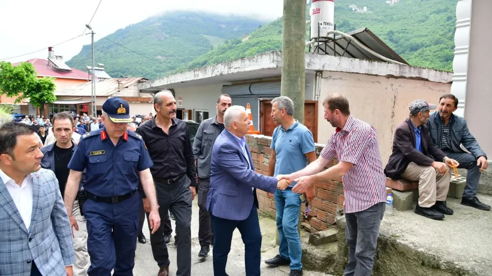 Vali Yıldırım sel felaketi sonrası Uçarsu