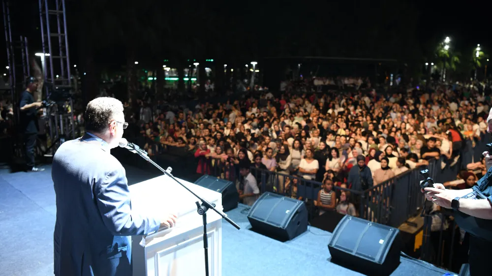 BAŞKAN GENÇ KÜLTÜR VE SANATLA ŞEHİRLERİN RUHU TAMAMLANIR