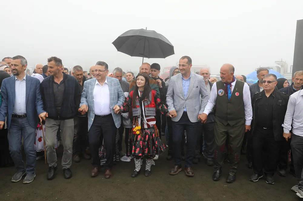 HIDIRNEBİ YAYLASI ŞENLİKLERLE ŞENLENDİ