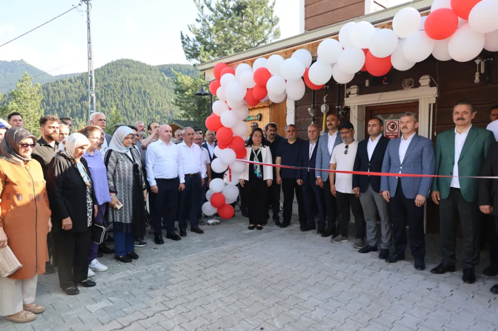 Şavşat Belediyesi’nden Yeni Yatırım: Efkâr Tepesi Sosyal Tesisleri Hizmete Açıldı