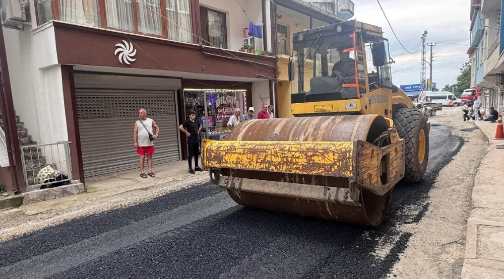 Hopa Belediyesi, Mahallelerde Altyapı ve Yol Çalışmalarına Hız Kesmeden Devam Ediyor