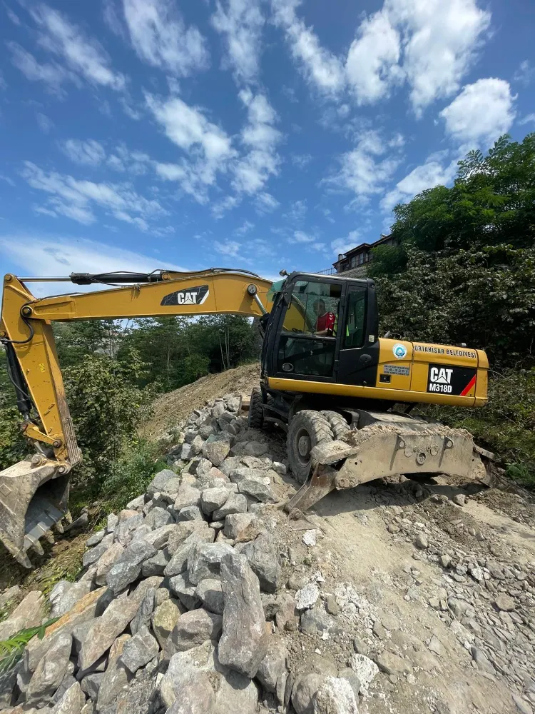 Ortahisar’da Yol Seferberliği Aralıksız Sürüyor