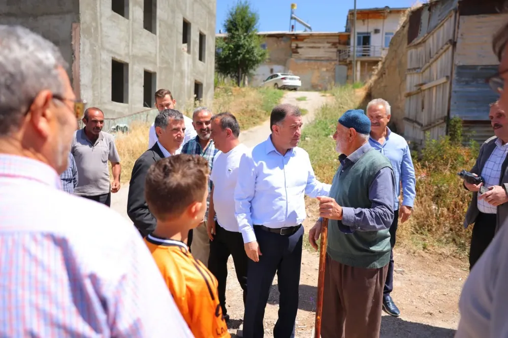 Bayburt Valisi Eldivan ve Milletvekili Ateş Köy Ziyaretlerinde Vatandaşlarla Buluştu