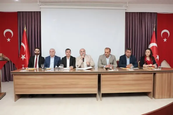 Bayburt Belediye Başkanı Mete Memiş, AK Parti İl Danışma Kurulu Toplantısı’nda Konuştu