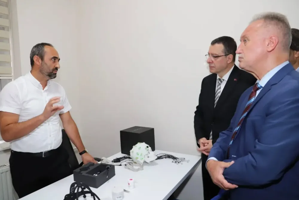 Karadeniz Teknik Üniversitesi’nden Türkiye’nin İlk Zihin Uygulamaları ve Araştırma Merkezi’ne Mühendislik Desteği