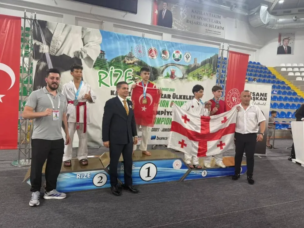 Onur Tuzcu, Uluslararası Karate Şampiyonası’nda İkincilik Kazandı