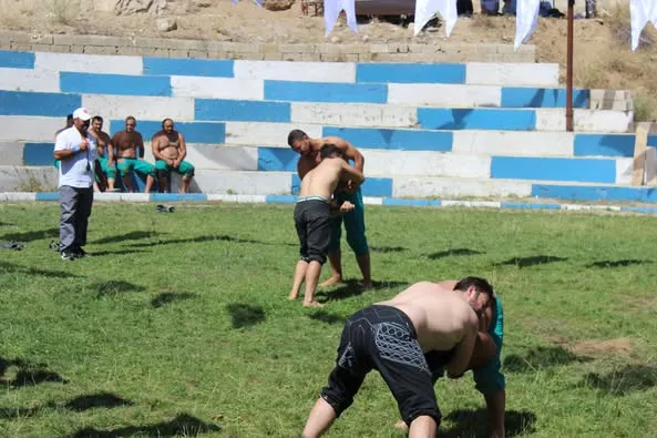 Tortum’da 5. Geleneksel Pehlivanlı Güreş Festivali Coşkusu