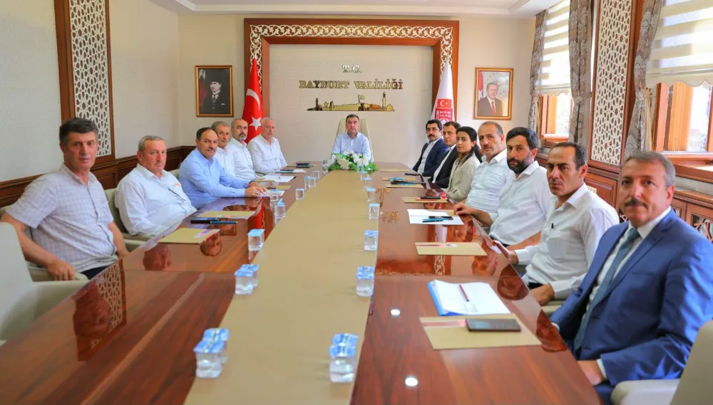Bayburt Belediye Başkan Yardımcısı Nesimuttin Selçuk, Yurt Güvenliği Toplantısına Katıldı