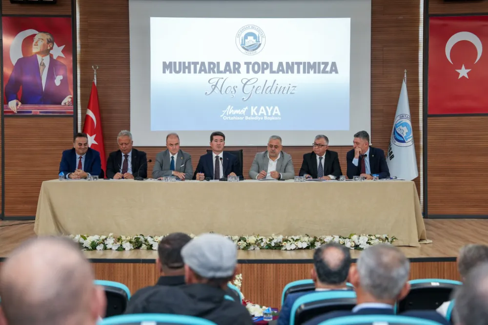 Ortahisar Belediye Başkanı Ahmet Kaya, Mahalle Muhtarlarıyla Bir Araya Geldi