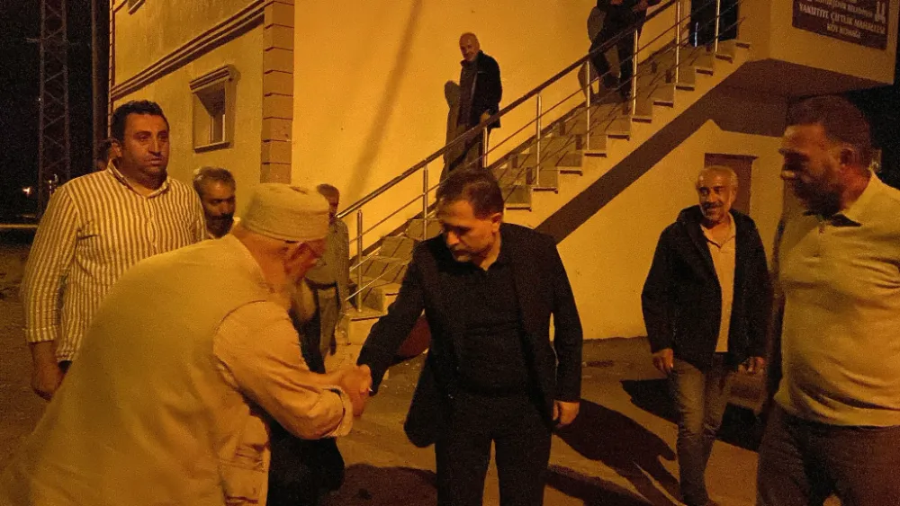 Yakutiye Belediyesi Akşam Mesaisinde Saha İncelemelerine Devam Etti