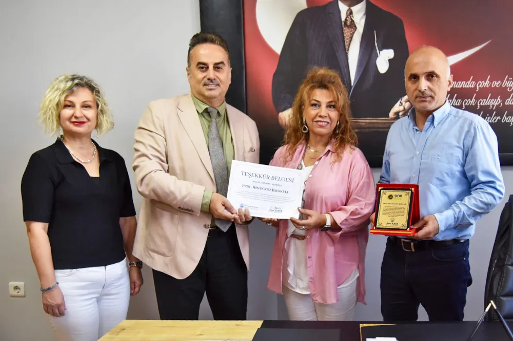 Ortahisar Belediyesi’nden Sıfır Atık Projesine Katkı Sunan Okula Ödül