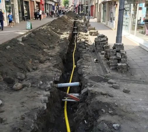 Beşikdüzü’nde Altyapı ve Yol Çalışmaları Sürüyor