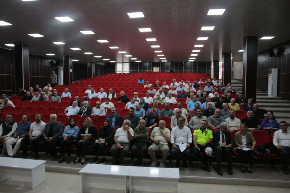 Ardeşen’de Eğitim ve Yerel Sorunlar Toplantısı Gerçekleştirildi