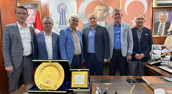 Terziler Konfeksiyoncular Federasyonu Heyeti Rize’de Sektör Temsilcileriyle Buluştu