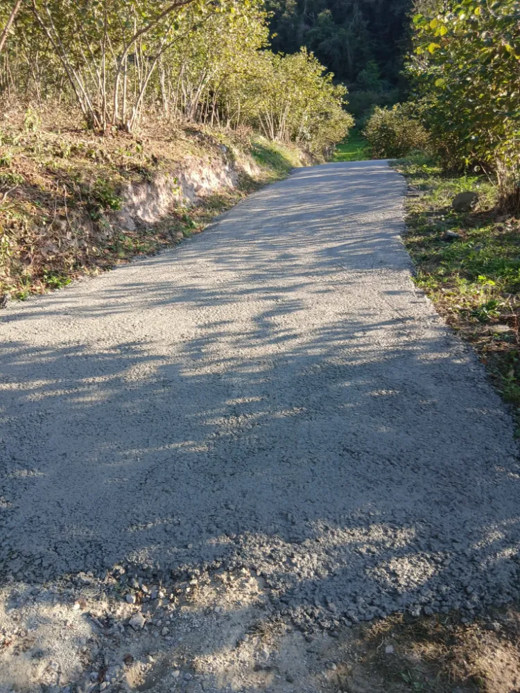 Yomra’da Betonlama Çalışmaları Devam Ediyor